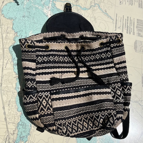 American Eagle Boho Woven Drawstring Book Bag - Picture 3 of 4
